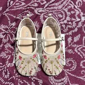Zara Kids Cream Floral Dress Shoes